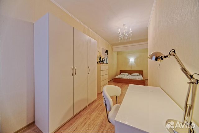 2-к квартира, 65 м², 2/4 эт.