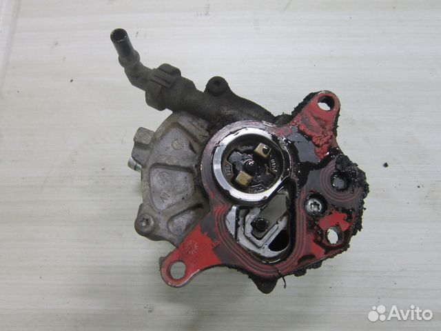 Вакуумный насос Range Rover Vogue 3 Sport 3.6 d Вакуумный насос Range Rover Vogue 3 Sport 3.6 d