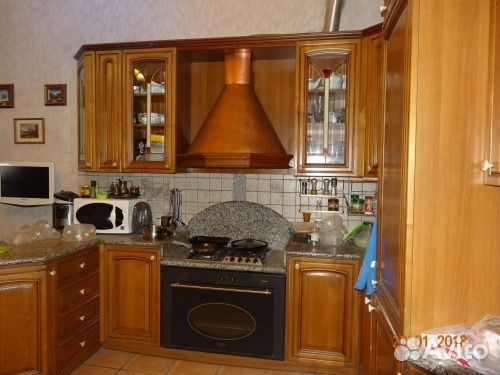 3-к квартира, 110 м², 2/4 эт. 3-к квартира, 110 м², 2/4 эт.