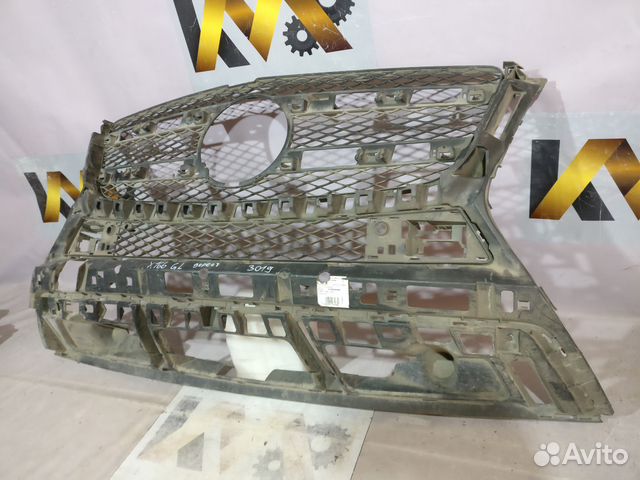 Мерседес GL 166 2011- Крепление бампера центрально