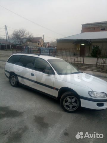 Opel Omega 2.0 МТ, 1996, 253 605 км