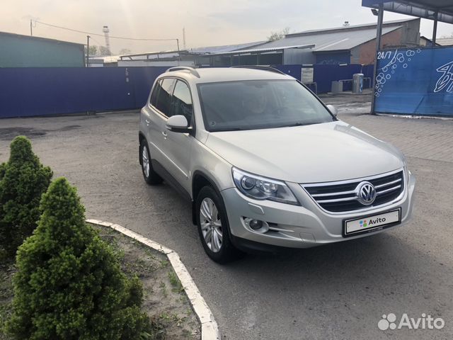 Volkswagen Tiguan 2.0 AT, 2011, 128 000 км