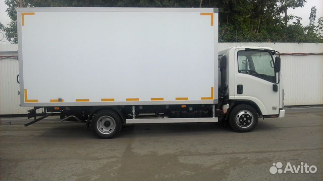 Изотермический фургон isuzu NMR85H