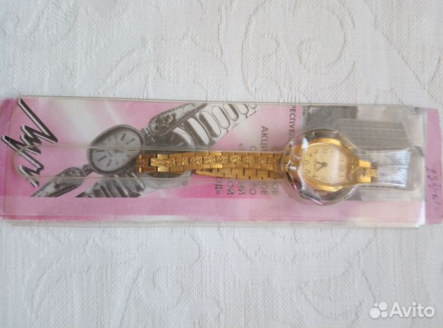 Продам часы женские наручные Продам часы женские наручные
