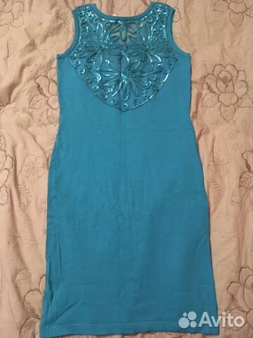 Платье трикотажное на 42-44, новое. Франция Sparkl