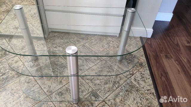Журнальный столик стеклянный Журнальный столик стеклянный