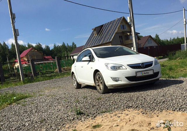 Opel Astra 1.6 AT, 2010, 130 000 км