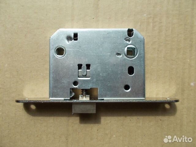 Цилиндровый механизм Защелка сантехническая межком