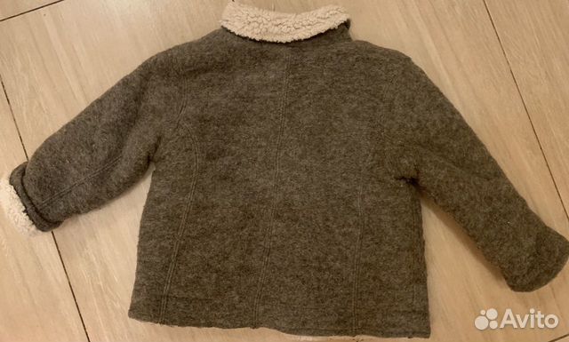 Жакет Zara 12-18 мес на раннюю осень Жакет Zara 12-18 мес на раннюю осень