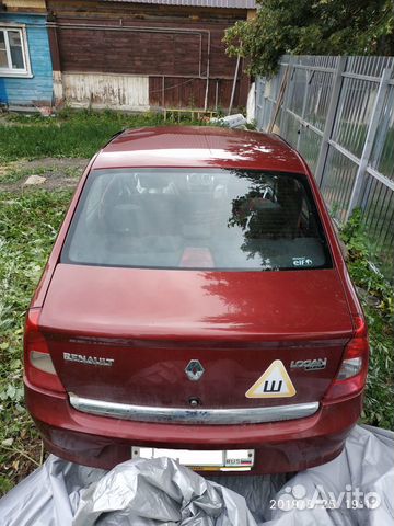 Renault Logan 1.6 МТ, 2010, битый, 120 000 км