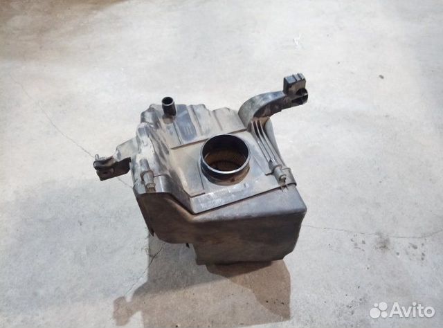 Корпус воздушного фильтра Ford Focus 2 08-11 1 Корпус воздушного фильтра Ford Focus 2 08-11 1