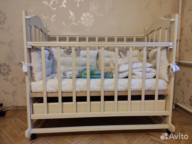 Детская кроватка и аксессуары Детская кроватка и аксессуары