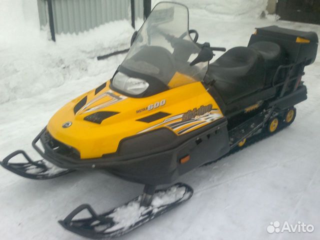 Снегоход BRP Ski-Doo Skandic 600