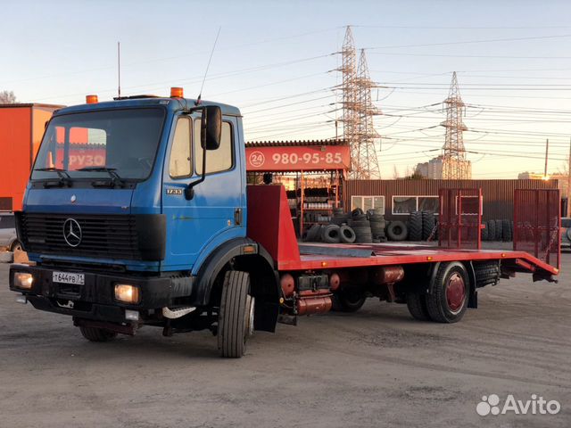 Эвакуатор грузовой Mercedes 1733 340лс