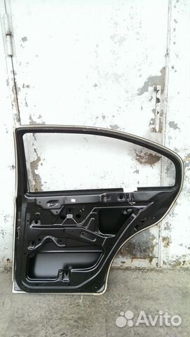 Новая задняя правая дверь Шкода Октавия 1U4833052