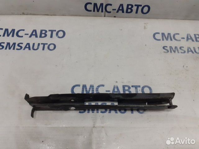 Кронштейн бампера передний правый Mercedes Кронштейн бампера передний правый Mercedes