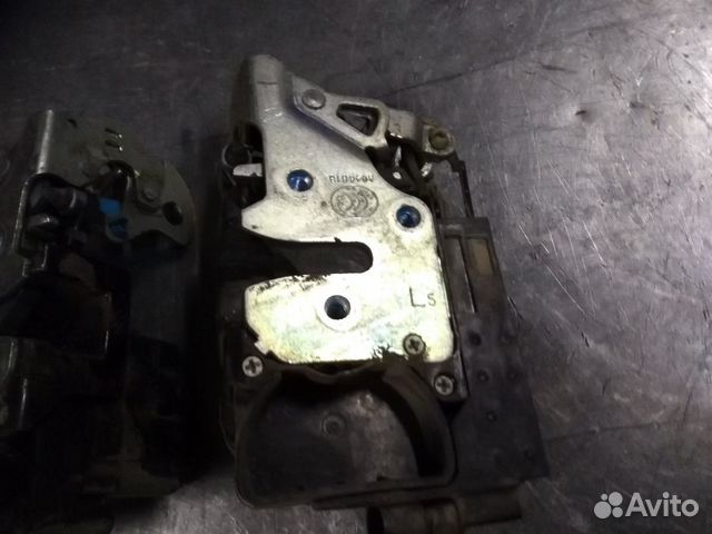 Замок передней правой левой двери Chevrolet Lacett