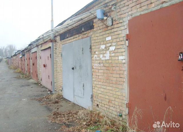 Гараж, > 30 м²