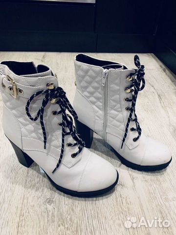 Новые ботинки Guess (демисезонные) Новые ботинки Guess (демисезонные)