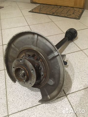 Привод в сборе с кулаком bmw e60/e61