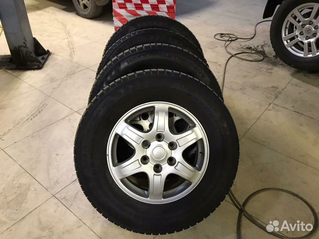 Зимние шип. колеса Toyota 265/65/r17