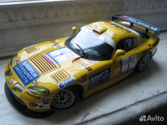 Dodge Viper GTS-R #1, 2002 г., масштаб 1:18