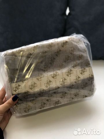 Сумка кроссбоди Guess (только бордовая, новая)