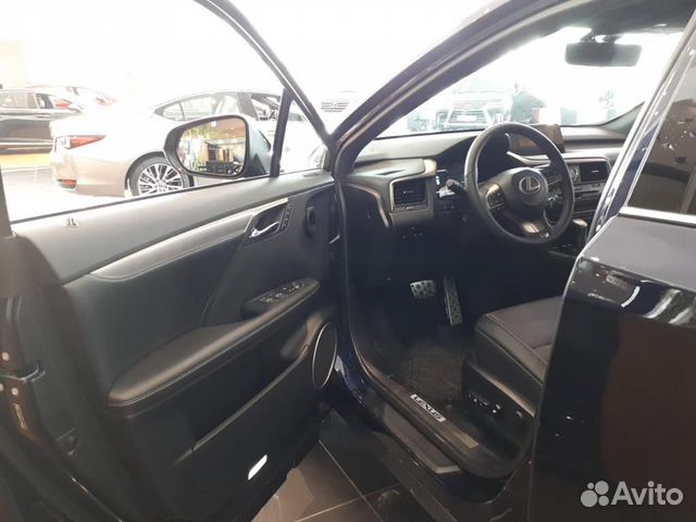 Lexus RX 2.0 AT, 2019, 15 000 км Lexus RX 2.0 AT, 2019, 15 000 км