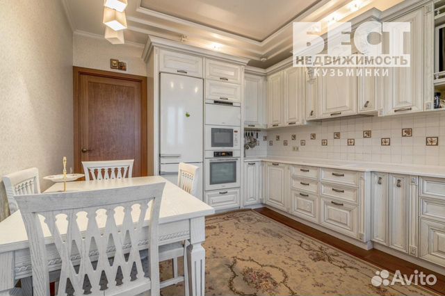 3-к квартира, 110.8 м², 18/22 эт.