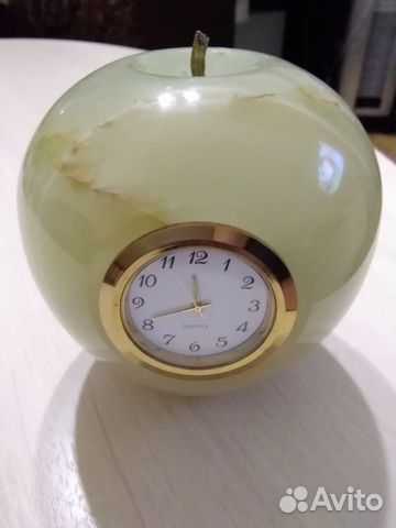 Настольные часы Настольные часы