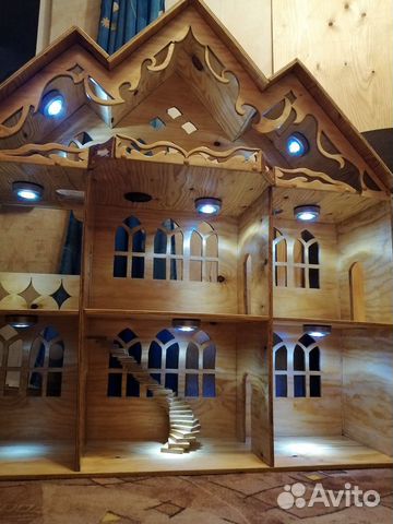 Кукольный домик. Домик для кукол. Коттедж Кукольный домик. Домик для кукол. Коттедж