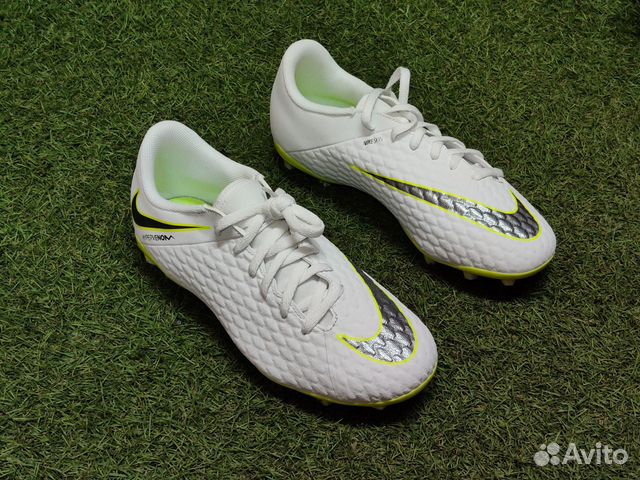 Новые детские футбольные бутсы 38 размер Новые детские футбольные бутсы 38 размер