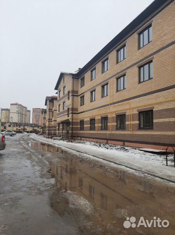 2-к квартира, 58 м², 2/3 эт.
