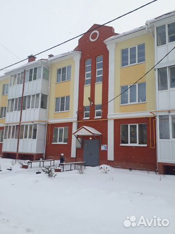 1-к квартира, 40 м², 1/3 эт.