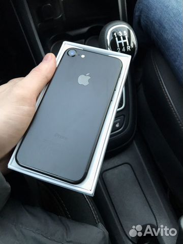 Телефон iPhone