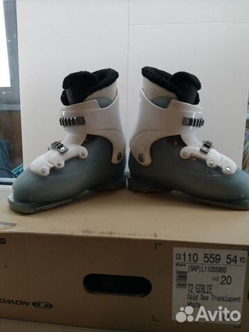 Детские горнолыжные ботинки Salomon для девочки