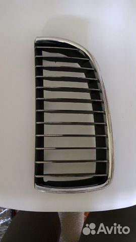 Решетка радиатора, ноздри BMW e90 дорест