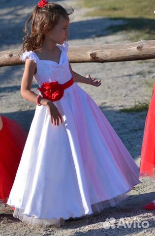 Платье нарядное/вечернее для девочки,рост 116-122 Платье нарядное/вечернее для девочки,рост 116-122