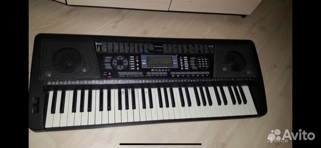 Синтезатор