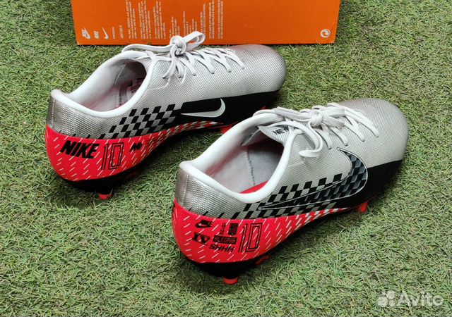 Новые детские футбольные бутсы Nike NJR 38 размер