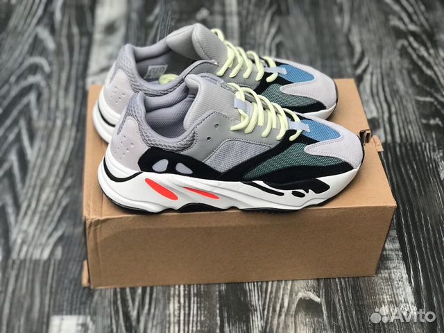 adidas 700 og