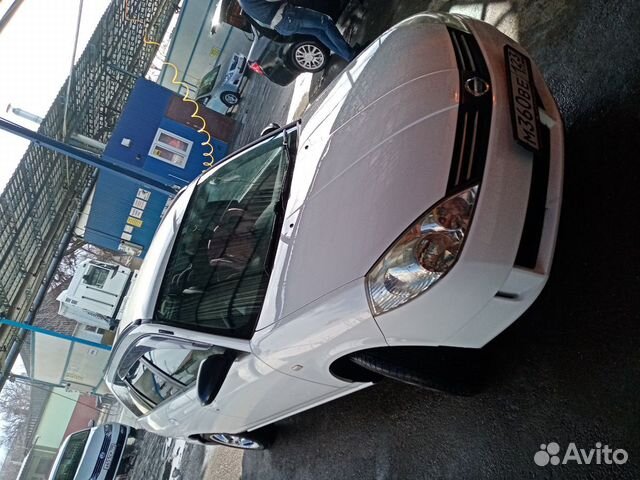 Nissan Wingroad 1.5 AT, 2003, 170 449 км Nissan Wingroad 1.5 AT, 2003, 170 449 км