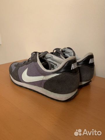 Кроссовки Nike