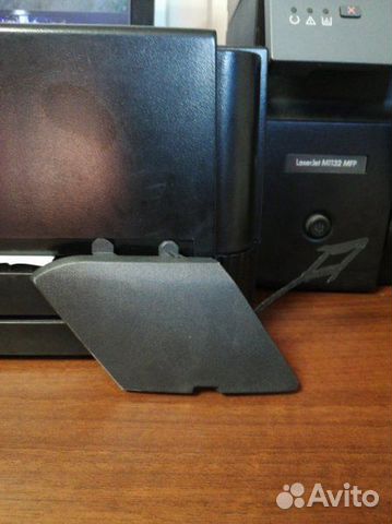 Заглушка буксировочного крюка передняя Opel Astra