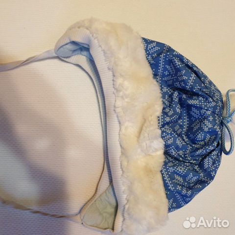 Шапка зимняя, синего цвета с зимним принтом, утепл Шапка зимняя, синего цвета с зимним принтом, утепл