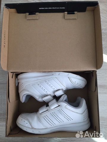 Кроссовки Adidas, 27 размер