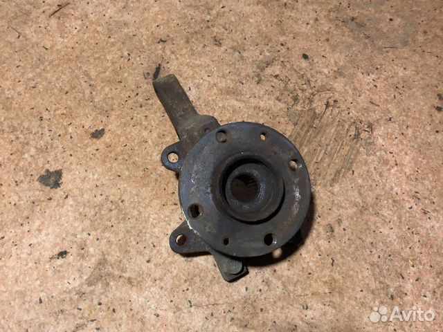 Поворотный кулак со ступицей ваз