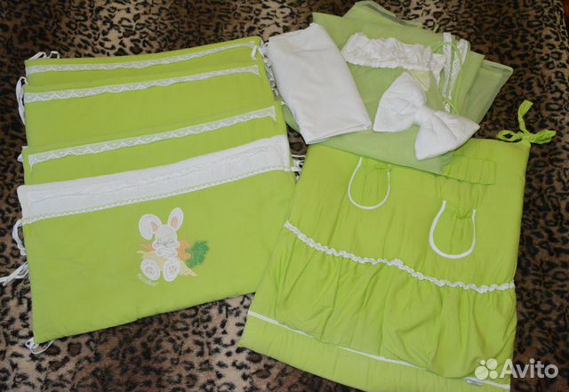 Комплект (9 пр.) в кроватку фирмы Piccolino