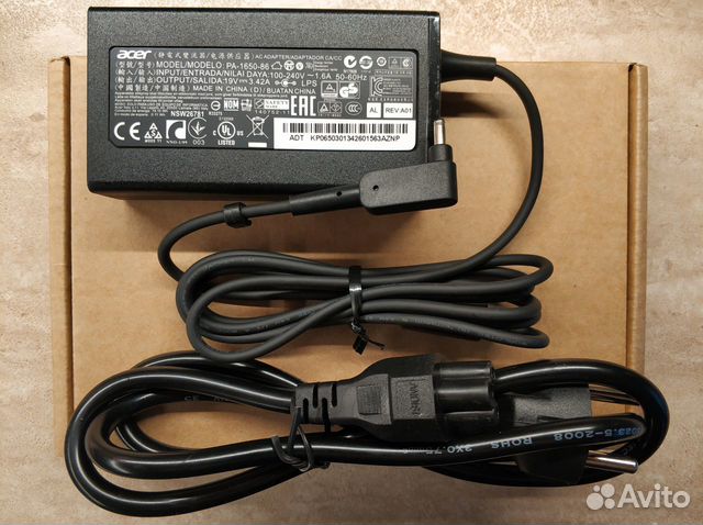 Блок питания Acer 3.42A 19В 65W 3.0x1.1 мм штекер Блок питания Acer 3.42A 19В 65W 3.0x1.1 мм штекер