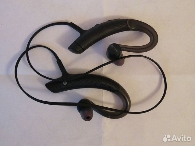 Беспроводные наушники Sony MDR-XB80BS